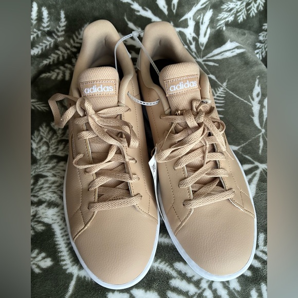 ADIDAS Sneakers,Adidas Beige Casual Sneakers - Picture 7 of 12